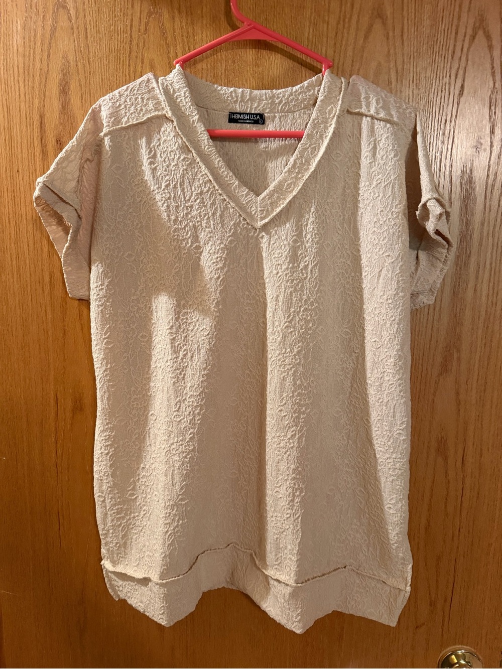 HEIMISH USA Cream Textured V-Neck Short Sleeve Tunic
